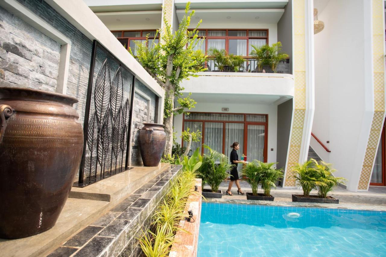 Cambana La Riviere Boutique Hotel Battambang Exterior photo
