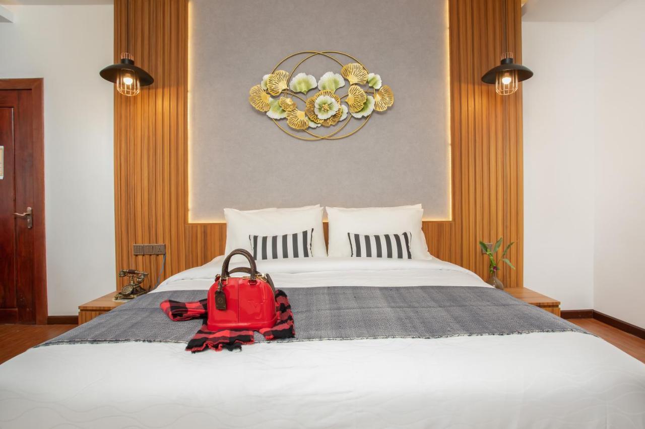 Cambana La Riviere Boutique Hotel Battambang Exterior photo