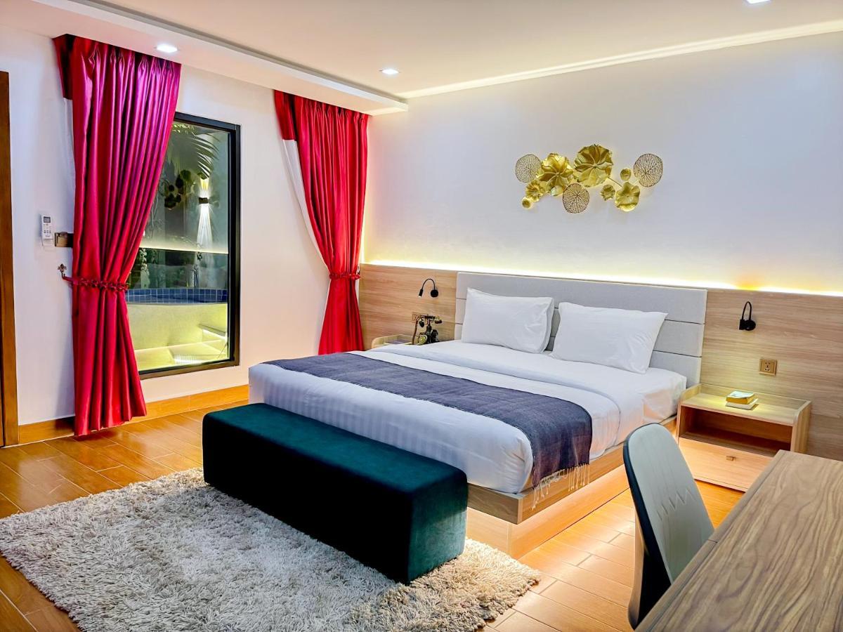 Cambana La Riviere Boutique Hotel Battambang Exterior photo